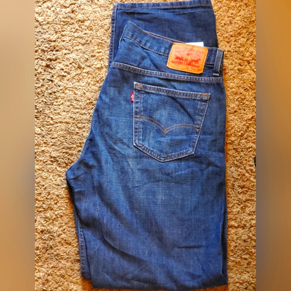Men's 569 Levi Jeans- 36W × 36L
